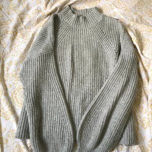 GAP Light Gray Knit Merino Wool Sweater Size L